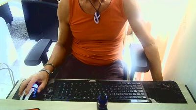 zouzou41 live from France